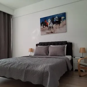 Luxury Center - Garofita Romana Appartamento